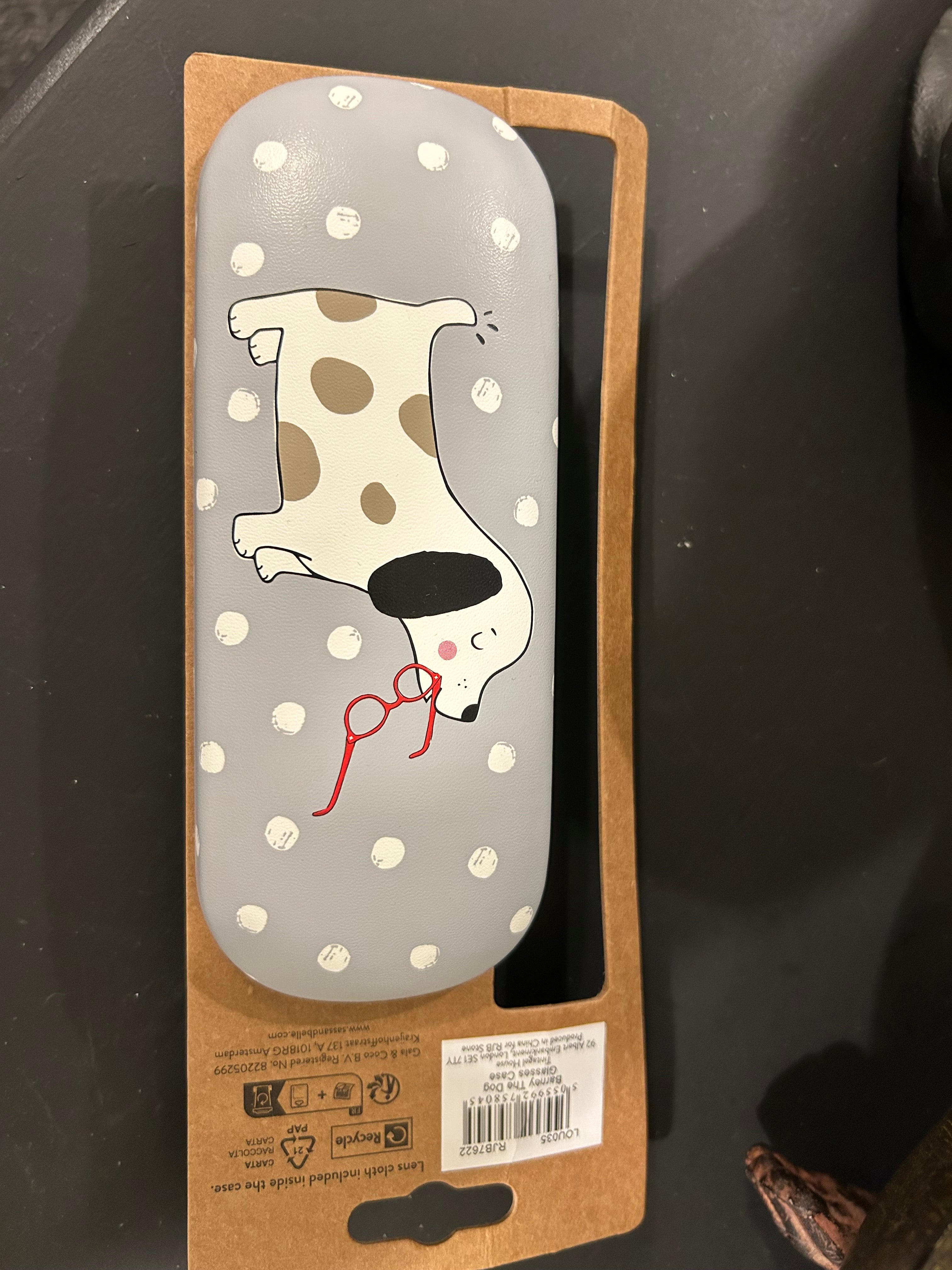 Sass & Belle Barney the Dog glasses Case - Grey