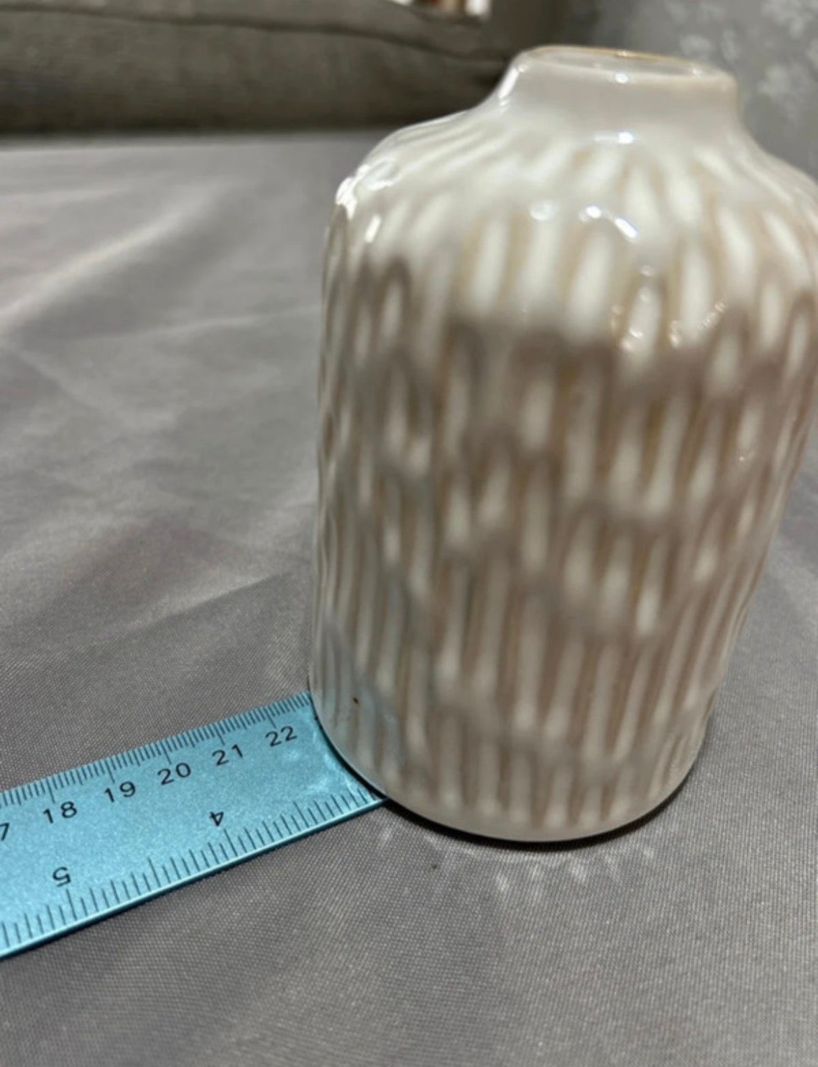 Portland Glazed Ceramic Flower Vase 11cm