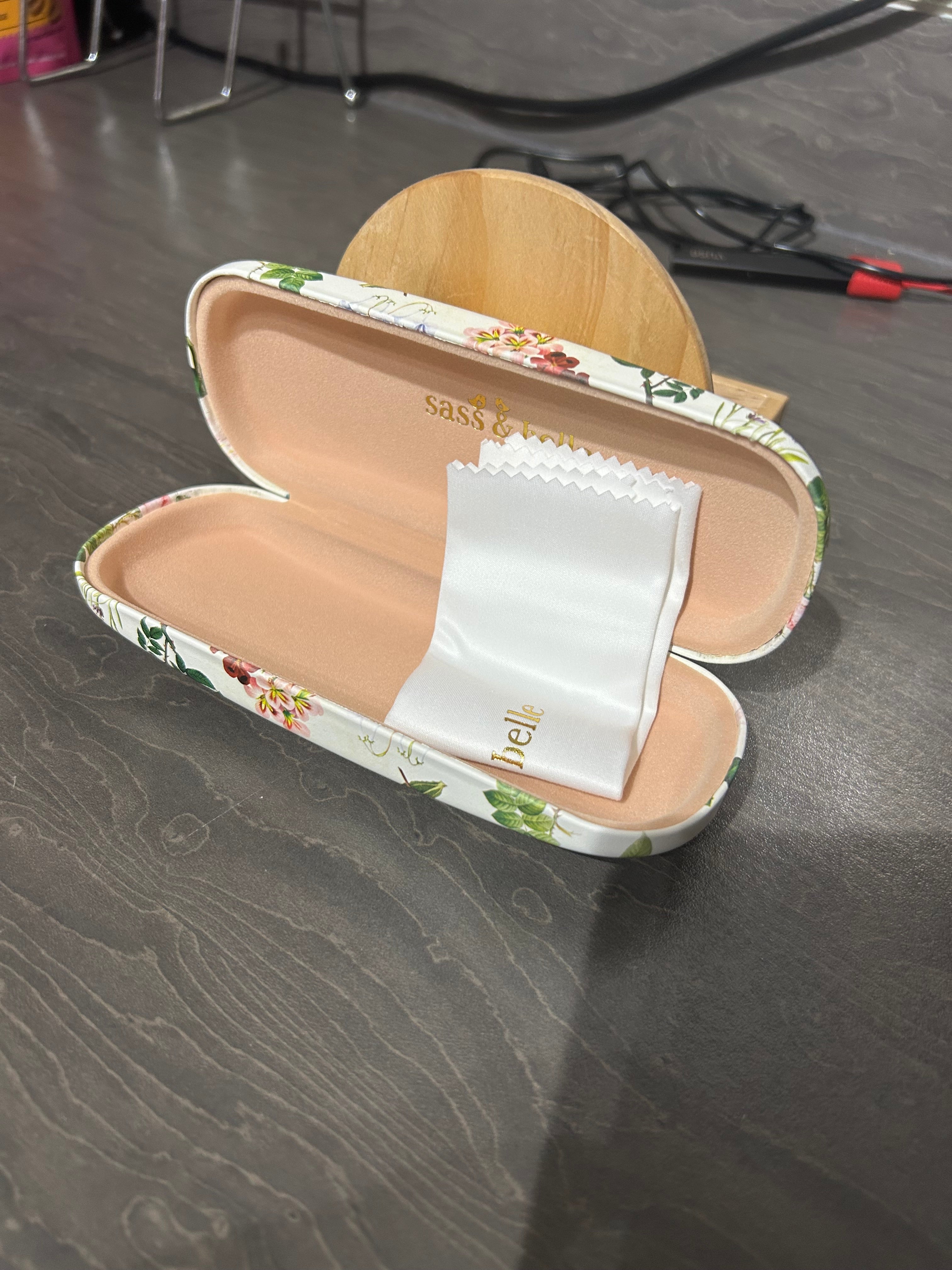 Sass & Belle Vintage Flowers Glasses case