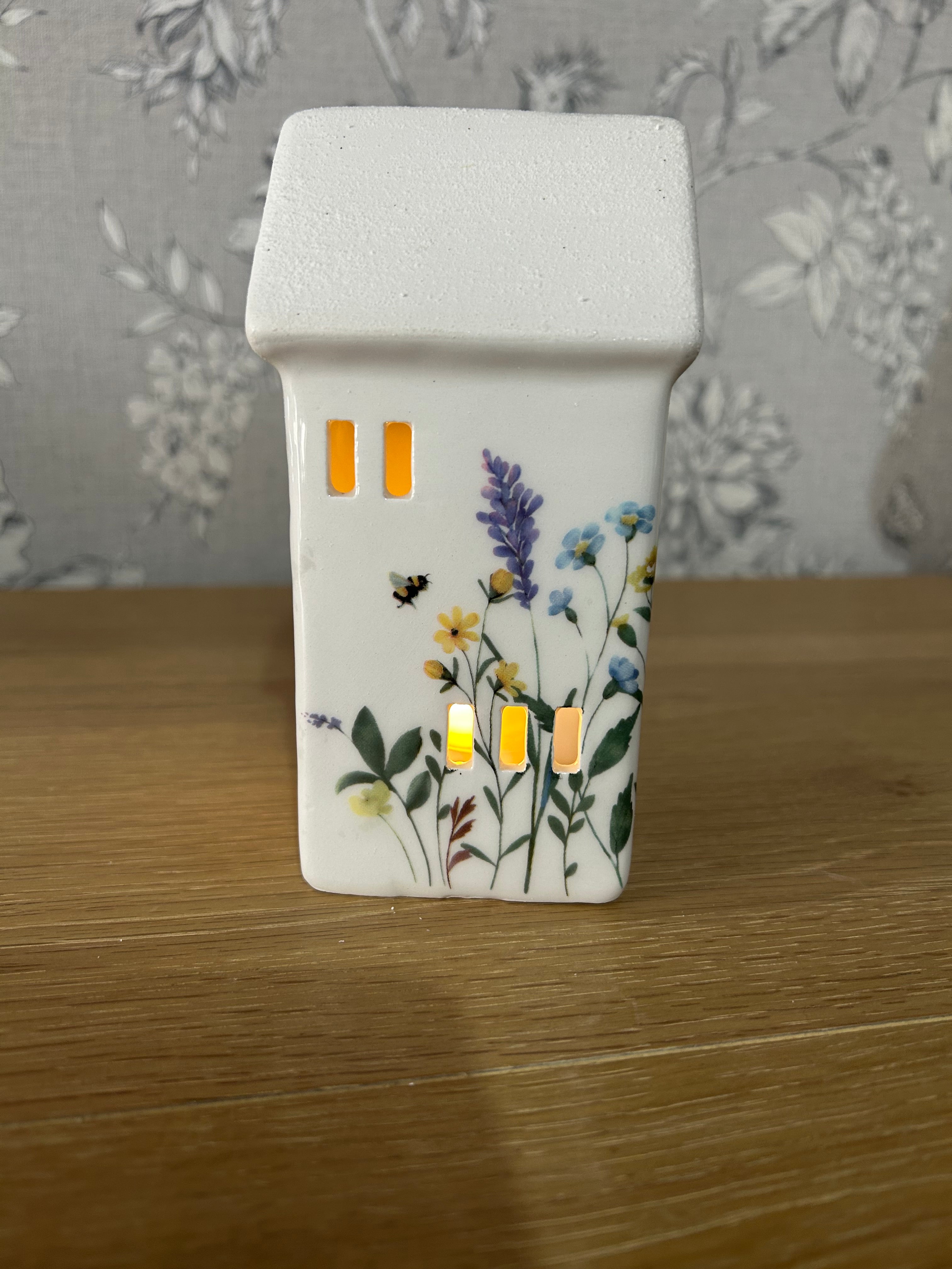 Medium Floral Patterned Porcelain House