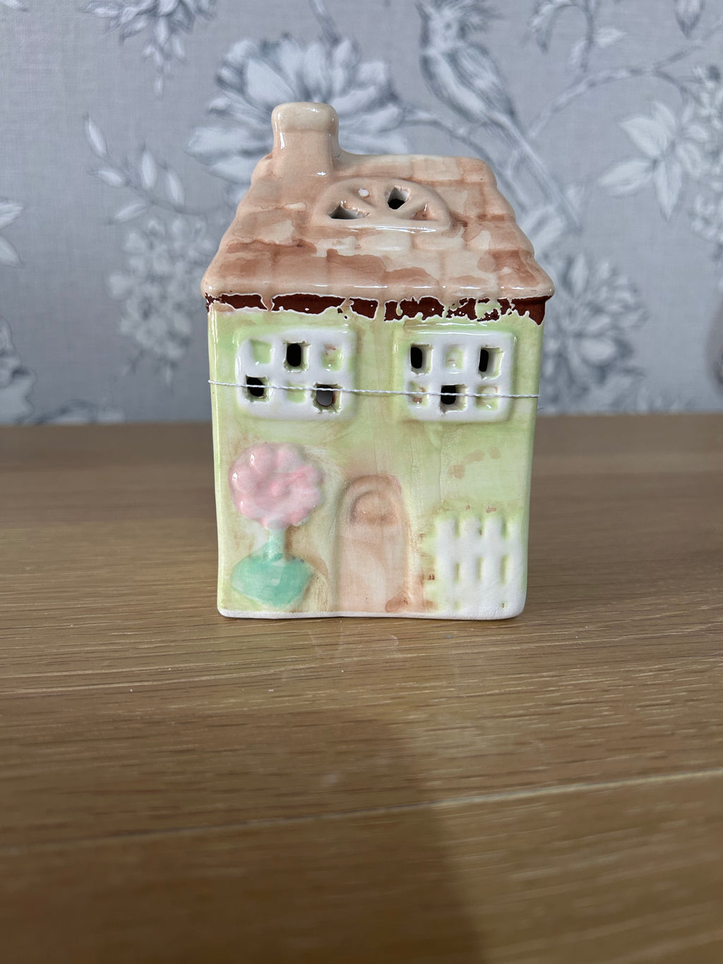 Pale Green Dolomite House