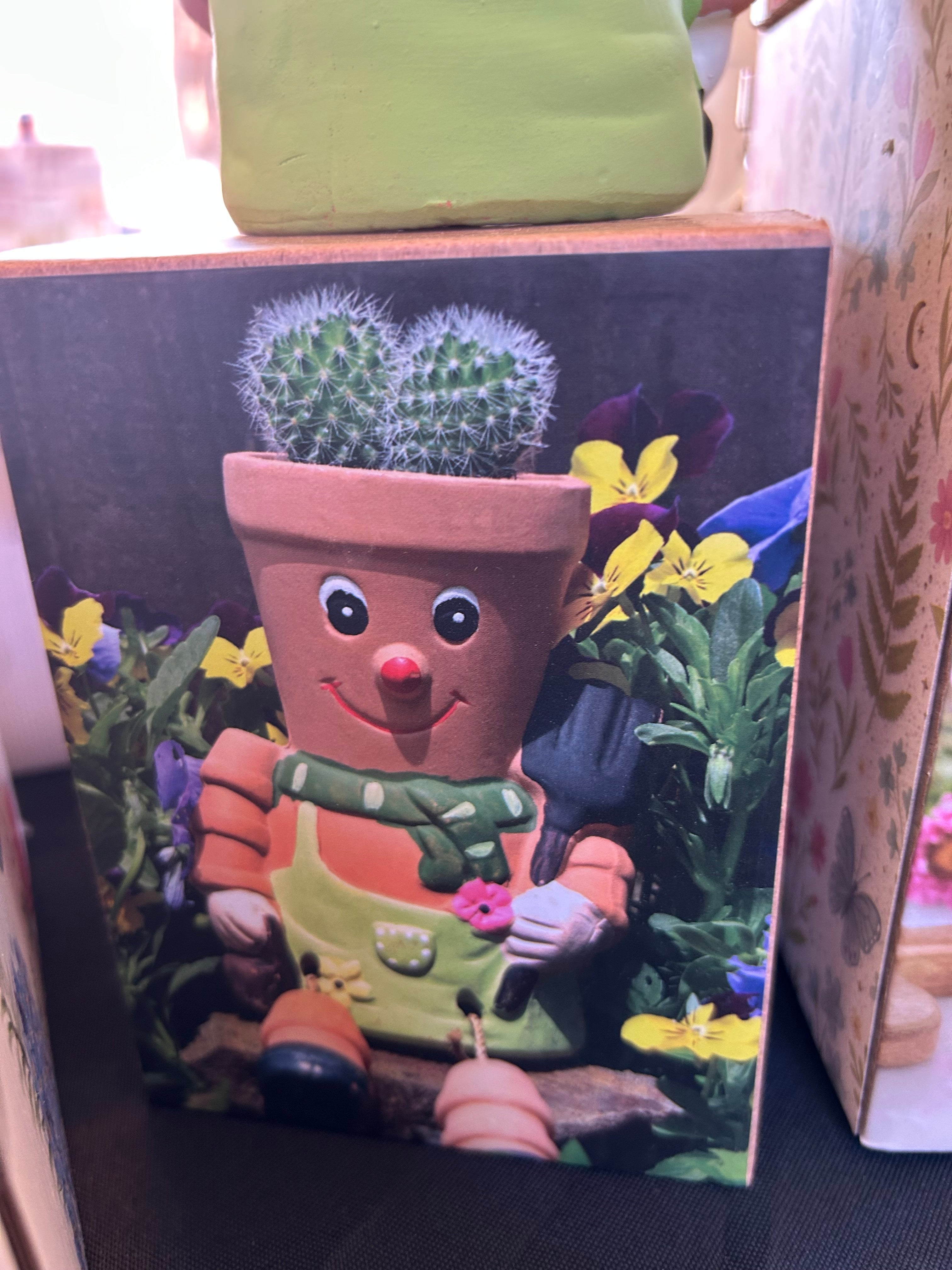 Cute Terracotta Flower Pot Man Planter Fun Garden Patio Decor Indoor/Outdoor