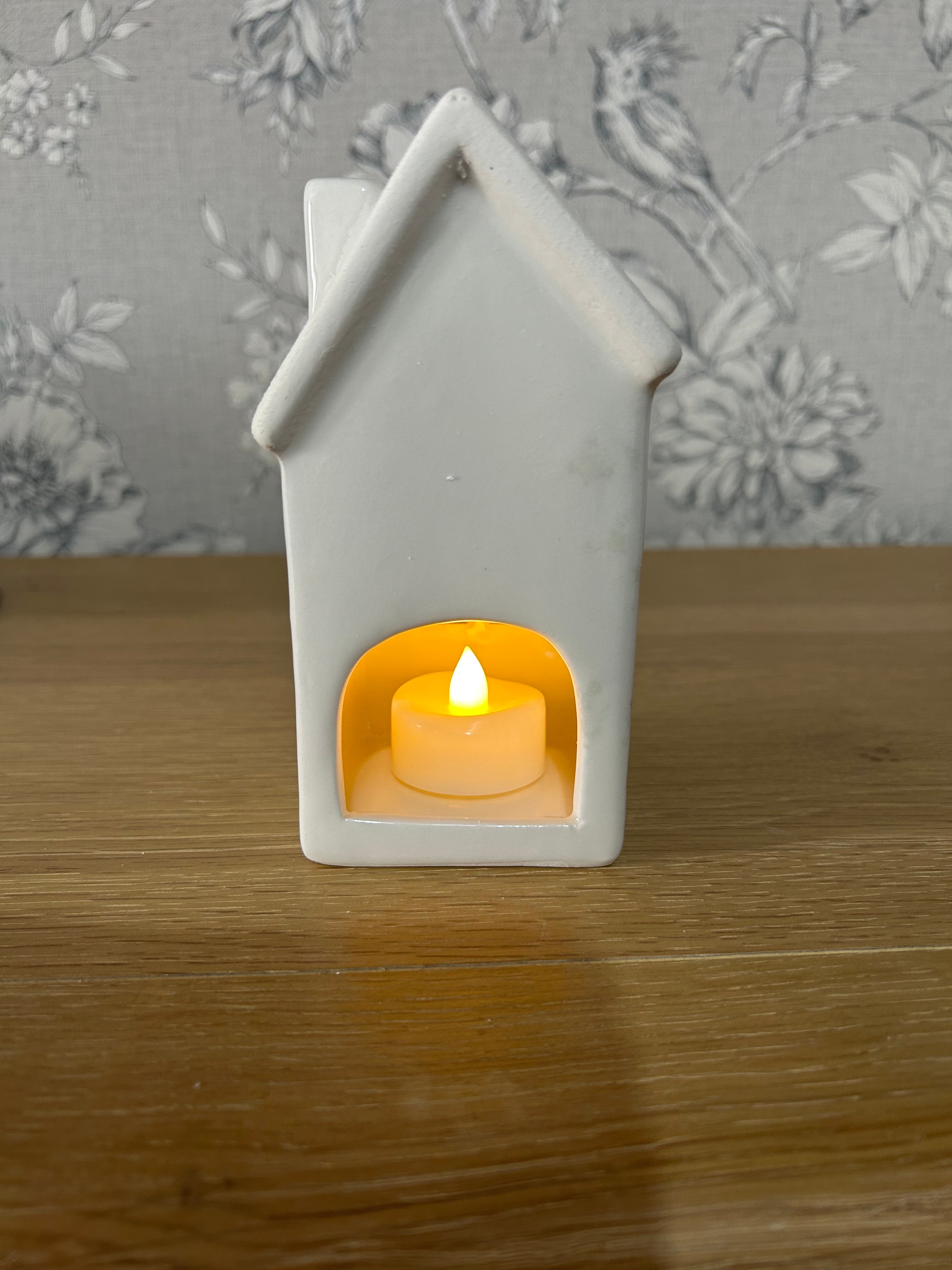 Medium Floral Patterned Porcelain House