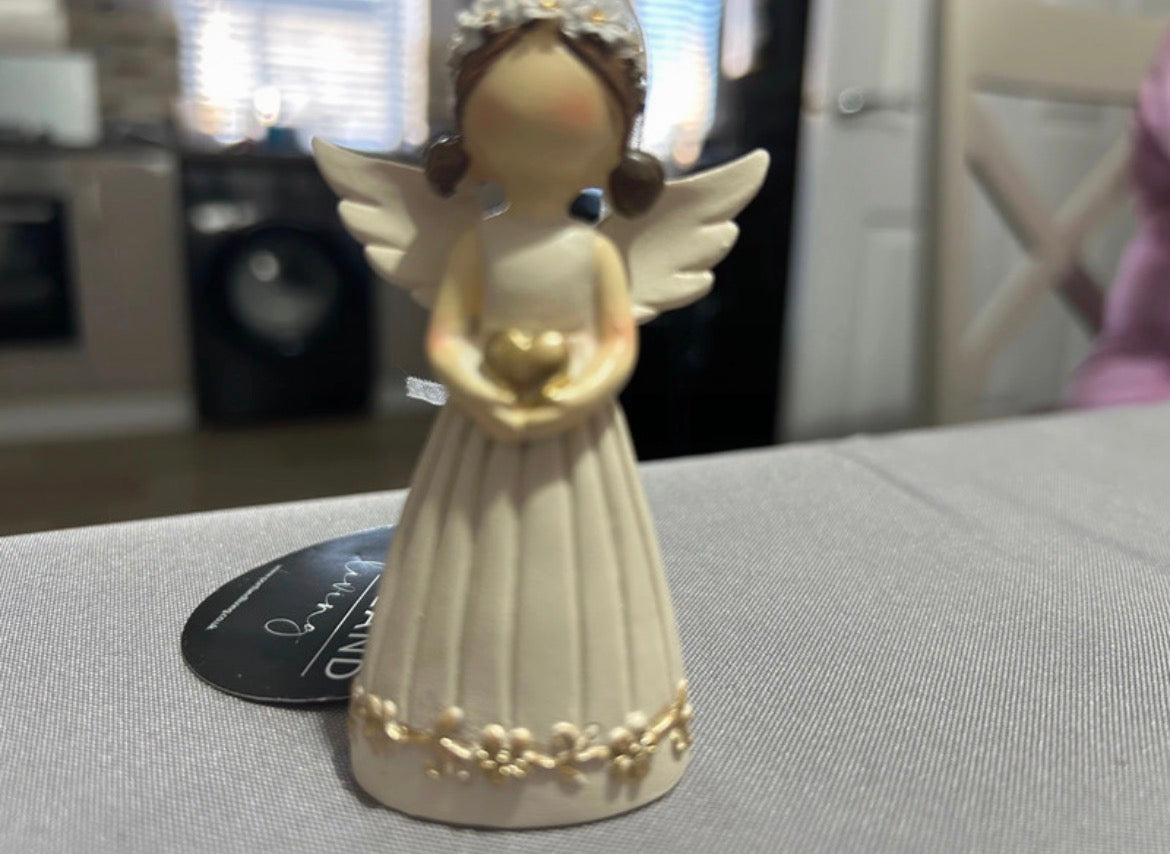 Portland Living Gold Heart Angel 8.5cm