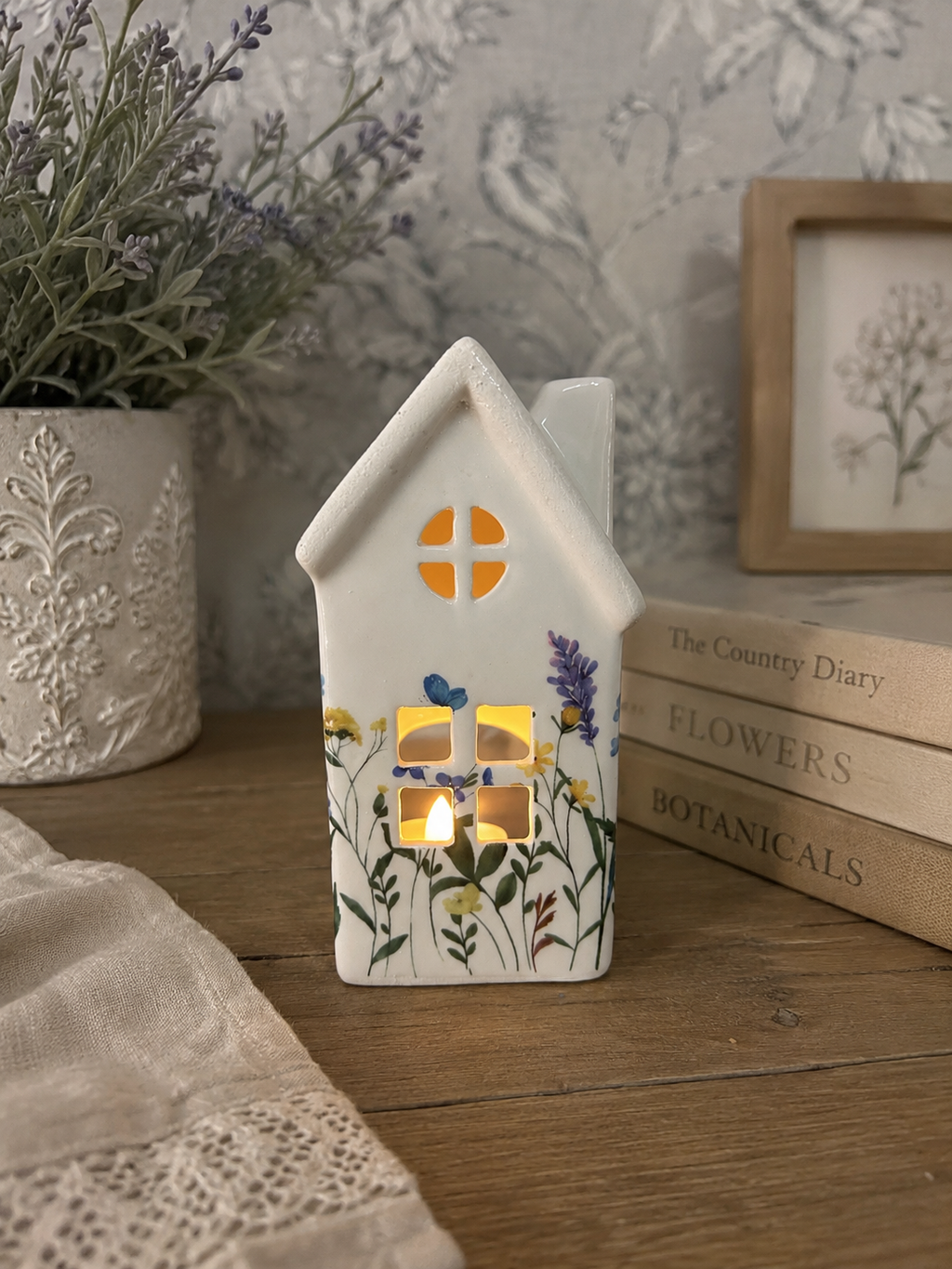 Medium Floral Patterned Porcelain House